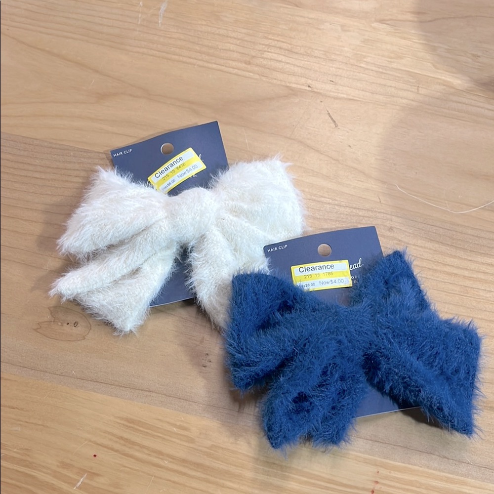 Hair clips